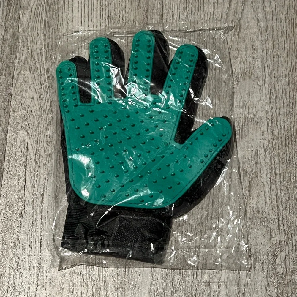 Pet hair removal glove/pet washing glove